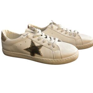 Vintage Havana Bianca White Camo Sneakers - Size 9.5